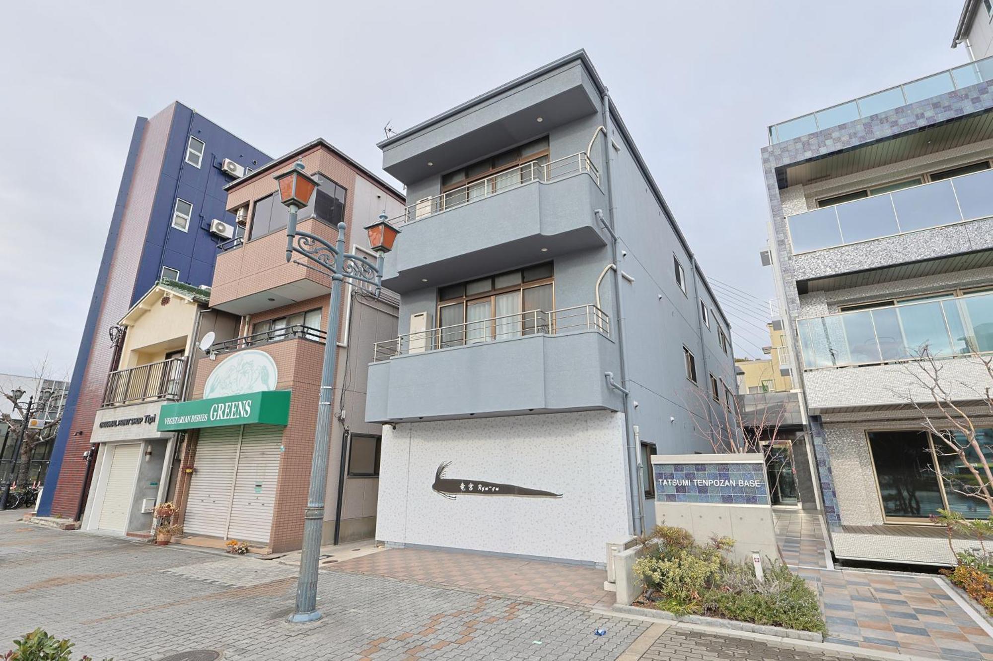 Ferienwohnung Ryugu -竜宮- Ōsaka Exterior foto